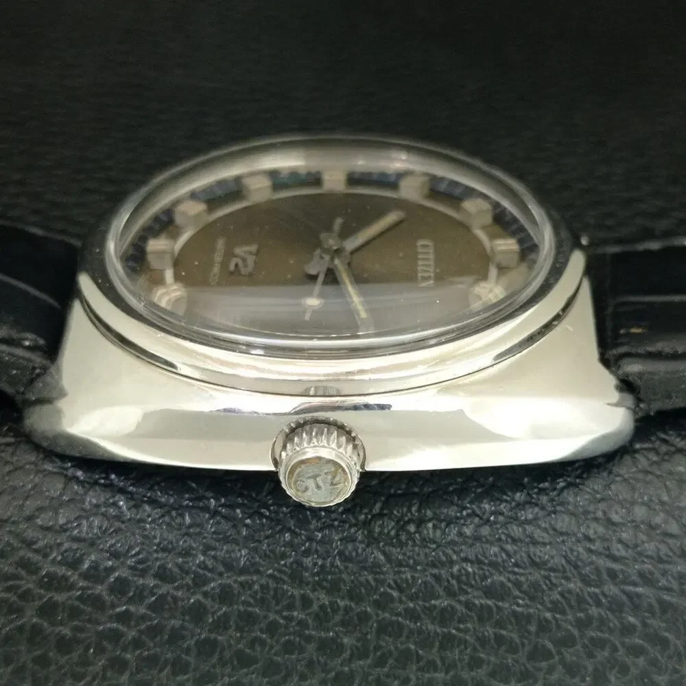 Vintage 1971 Citizen Manual Wound Mens Silver Watch W/Date & Green accents